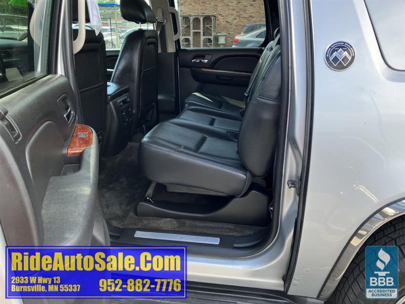 Chevrolet Avalanche  2013