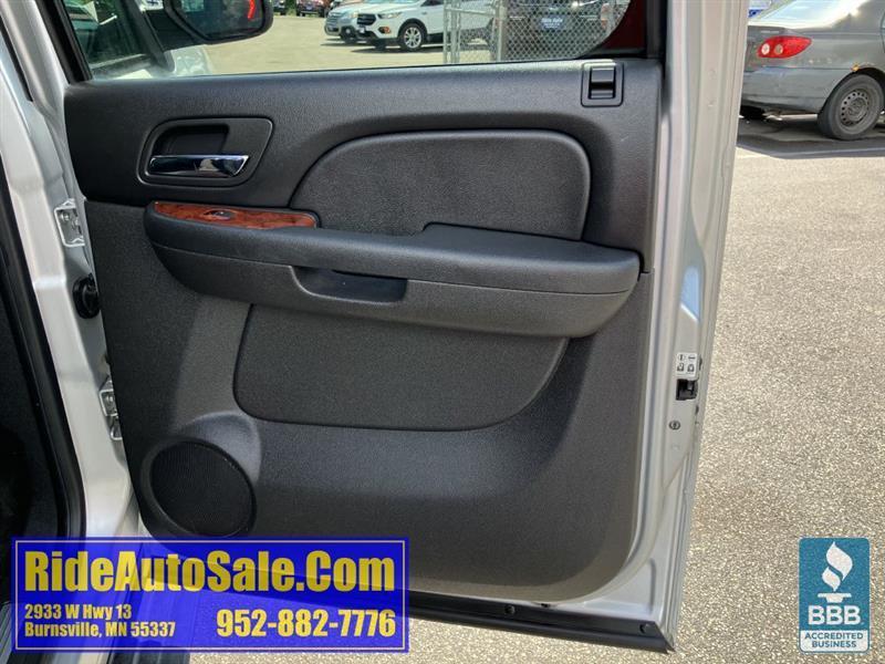 Chevrolet Avalanche  2013