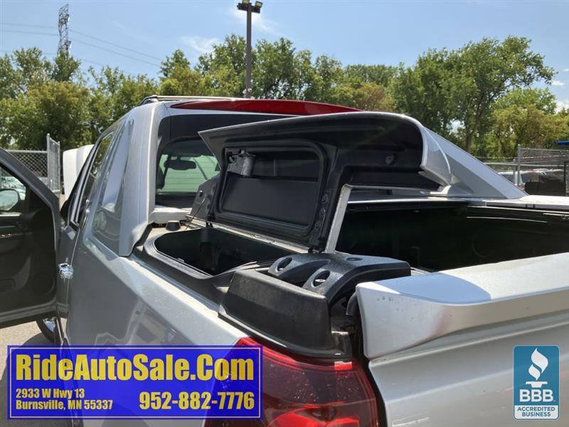 Chevrolet Avalanche  2013