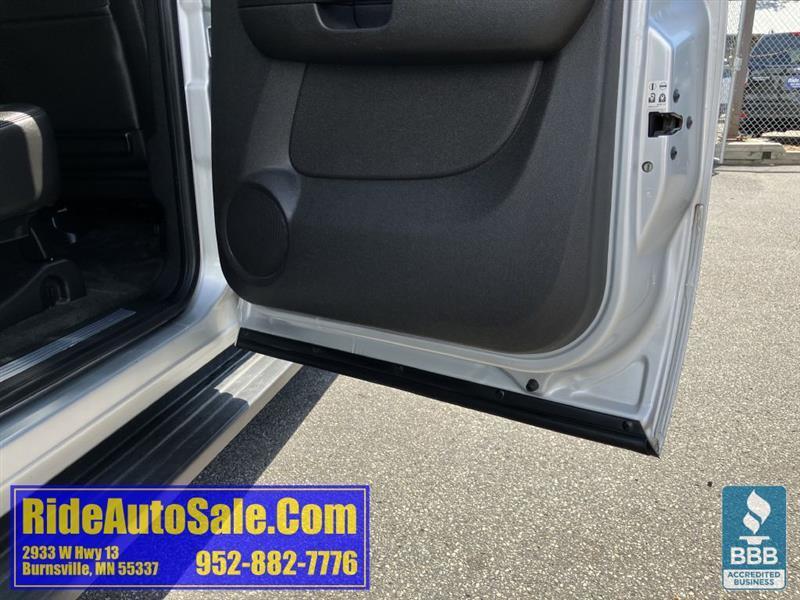 Chevrolet Avalanche  2013