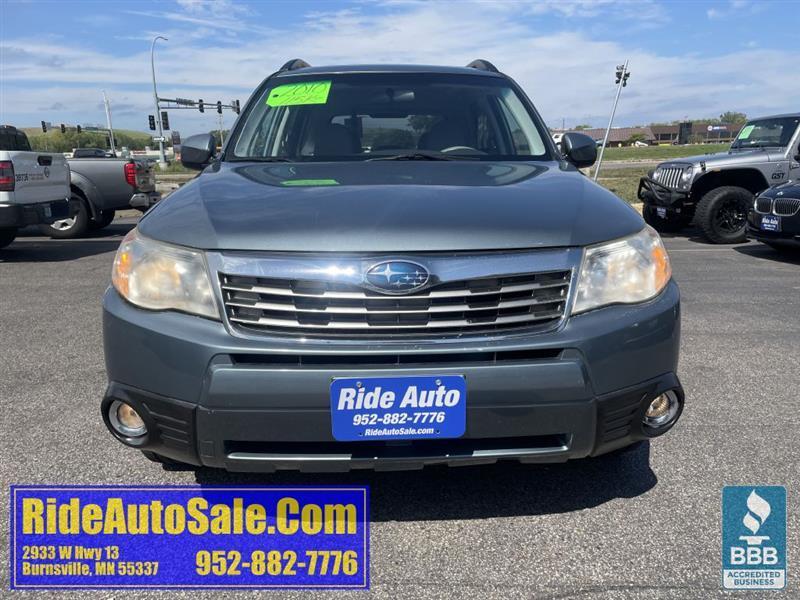 Subaru Forester  2010