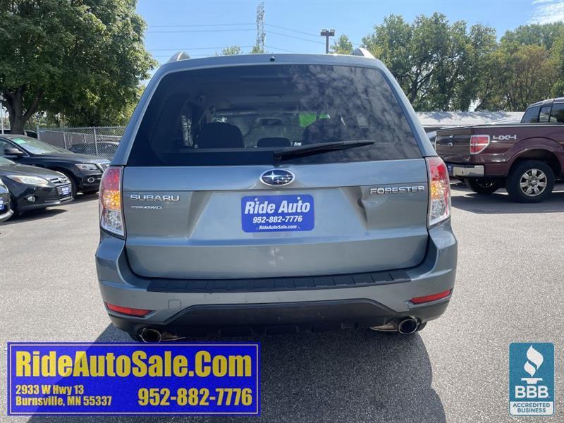 Subaru Forester  2010