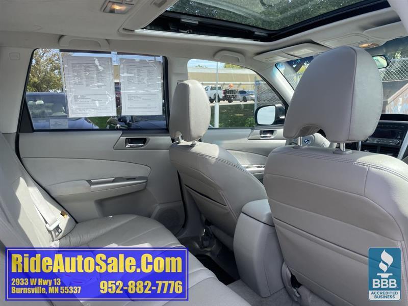 Subaru Forester  2010