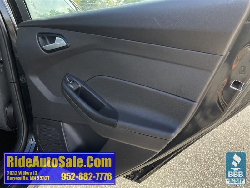 Ford Focus  2014