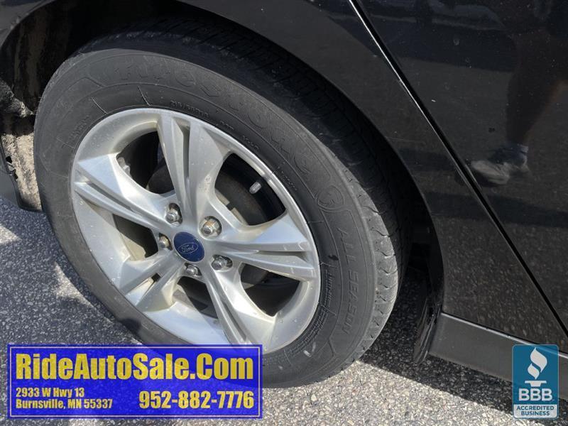 Ford Focus  2014