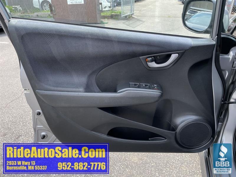 Honda Fit Sport 5-Speed AT 2009