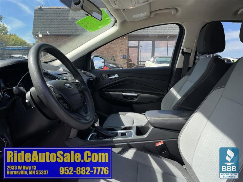 Ford Escape  2017