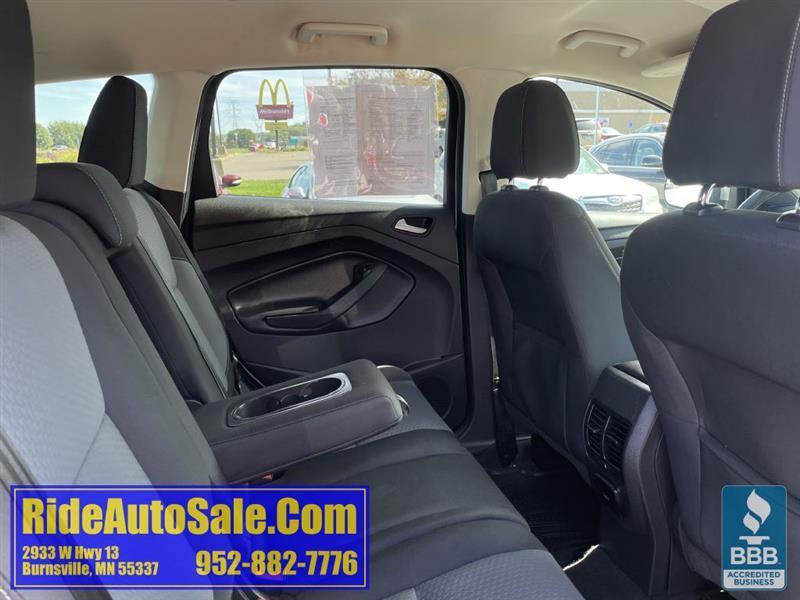 Ford Escape  2017