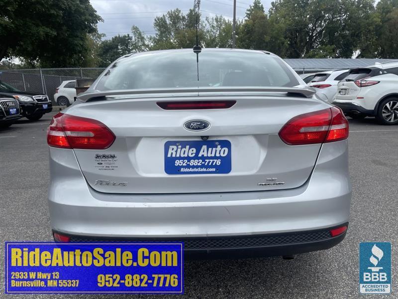 Ford Focus  2015