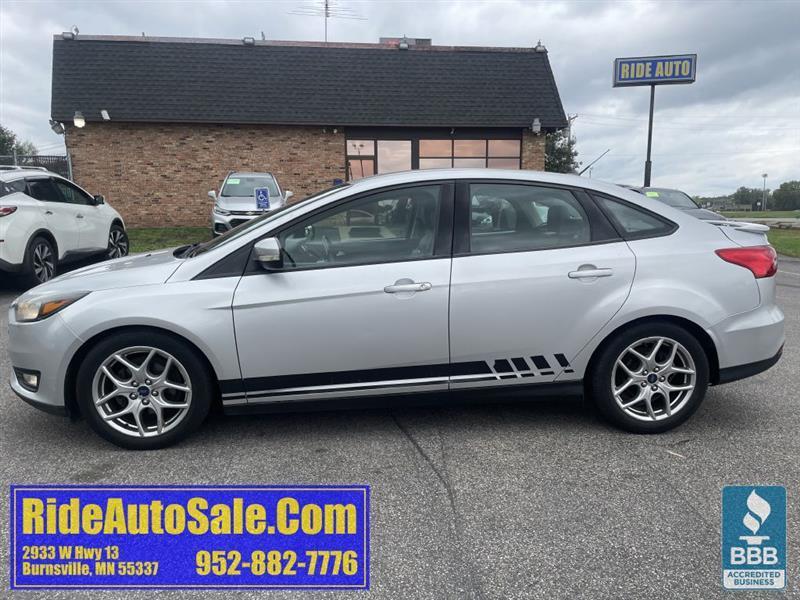 Ford Focus  2015