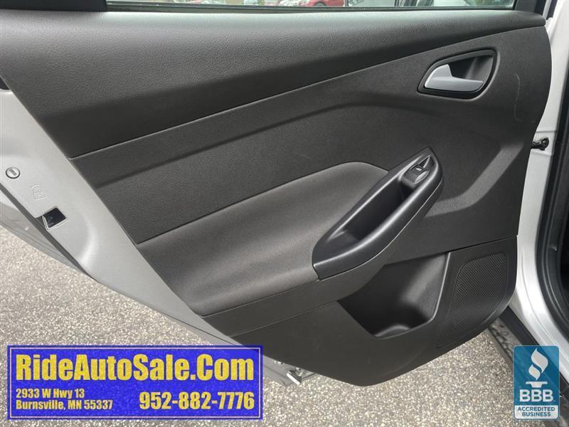 Ford Focus  2015
