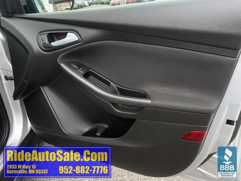 Ford Focus  2015