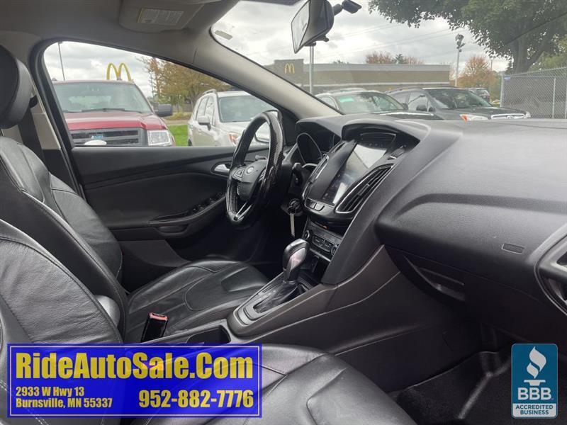 Ford Focus  2015