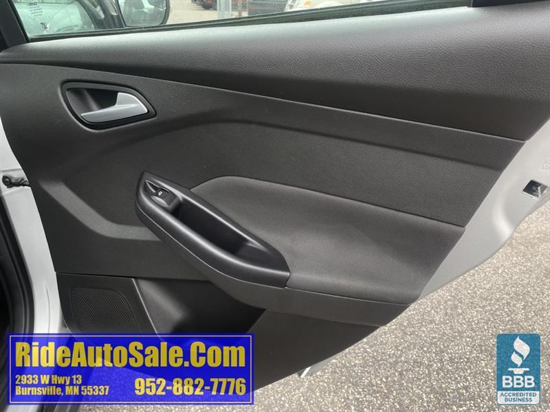 Ford Focus  2015