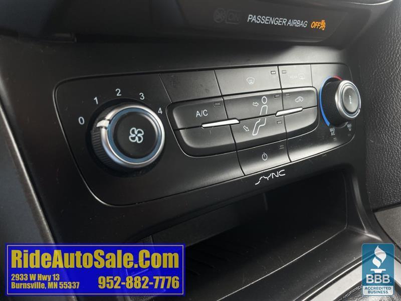 Ford Focus  2015