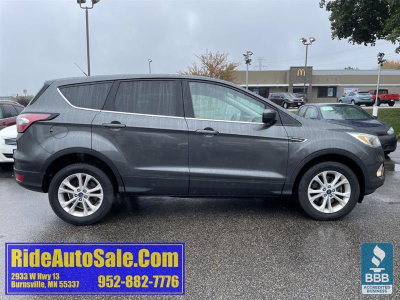 Ford Escape  2017