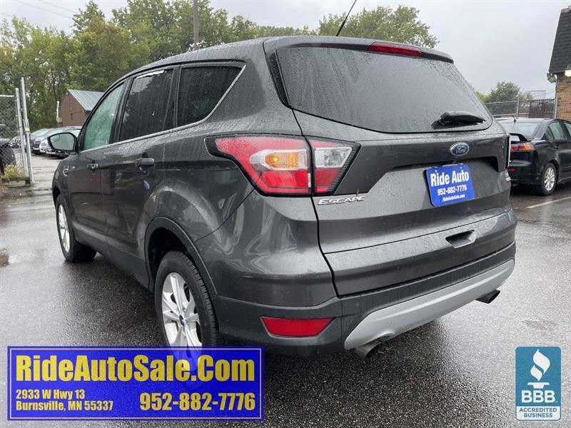 Ford Escape  2017