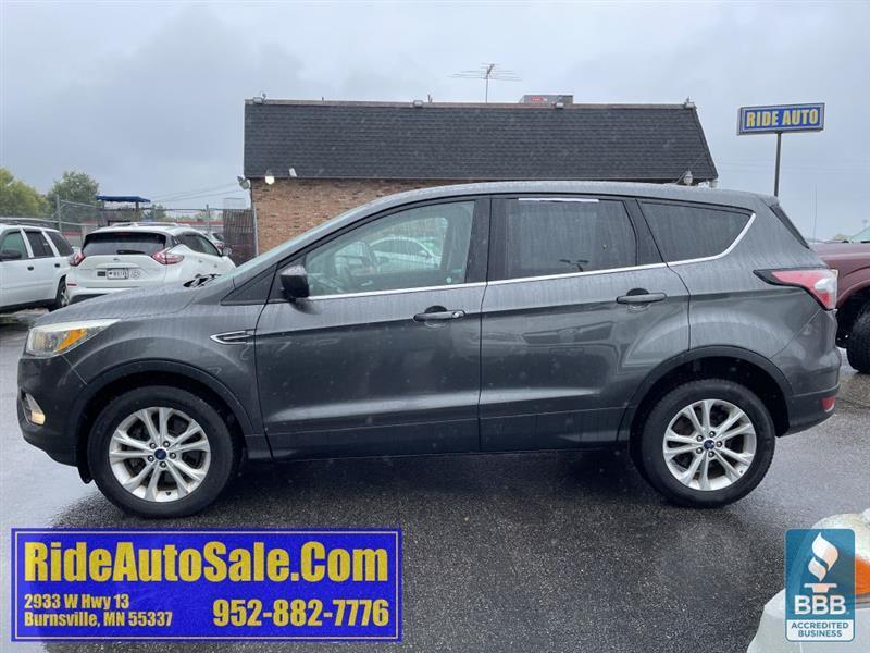 Ford Escape  2017