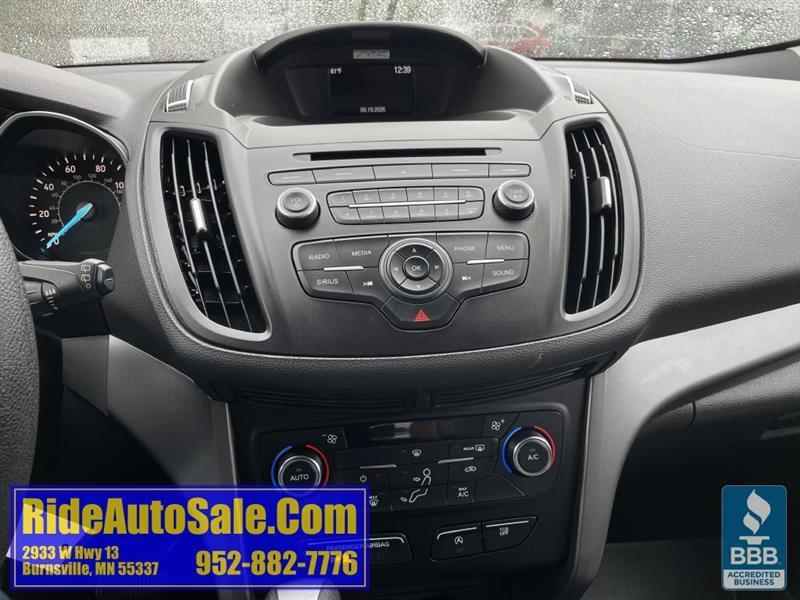 Ford Escape  2017