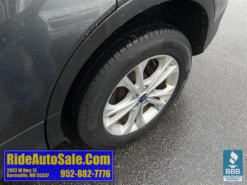 Ford Escape  2017