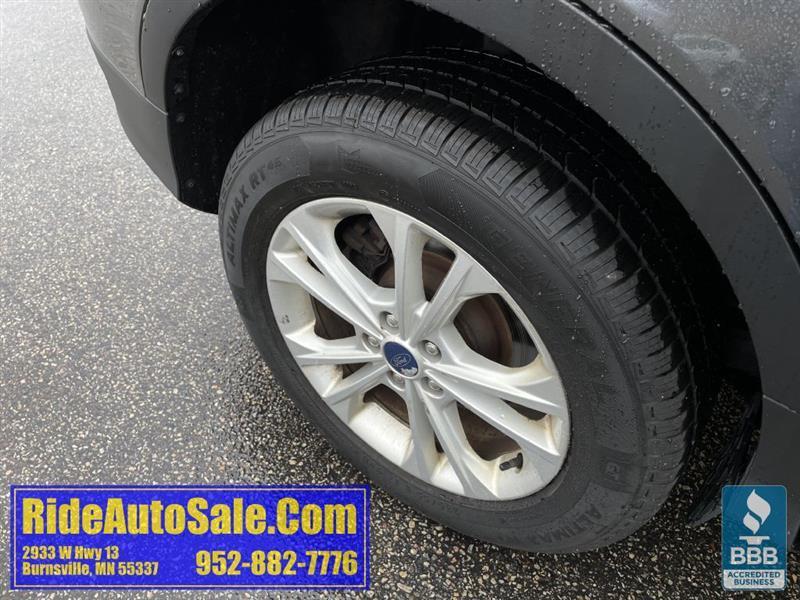 Ford Escape  2017