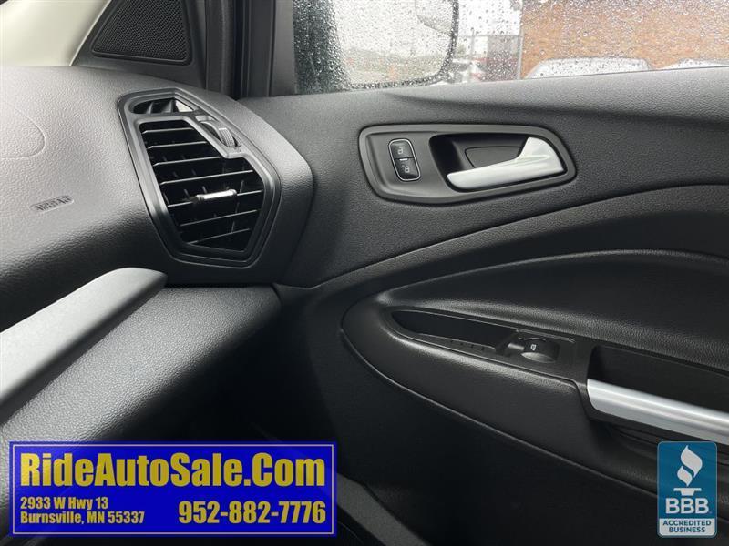 Ford Escape  2017