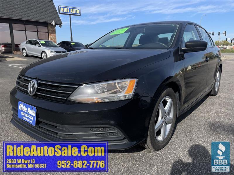 Volkswagen Jetta  2016