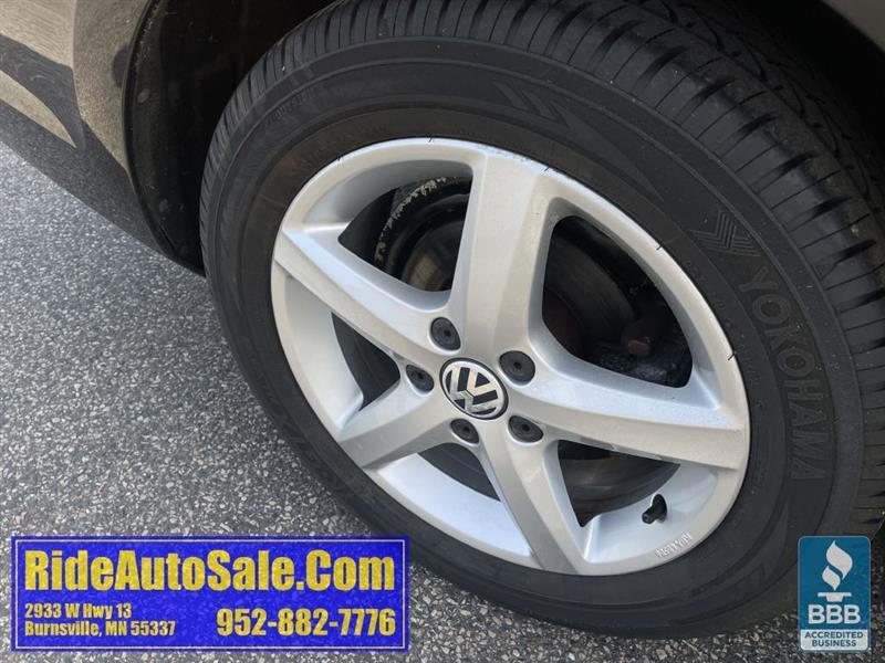 Volkswagen Jetta  2016