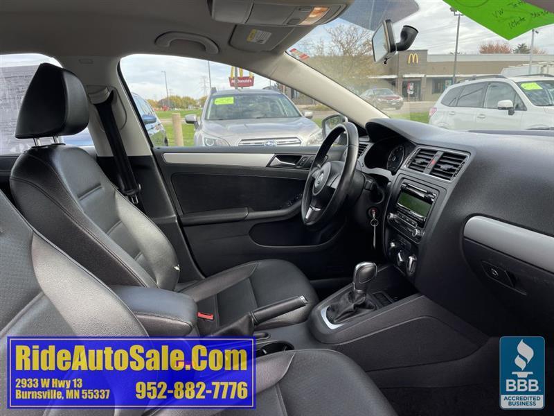 Volkswagen Jetta  2013