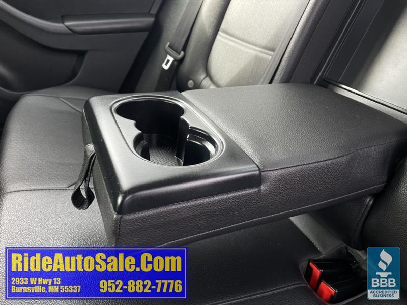 Volkswagen Jetta  2013