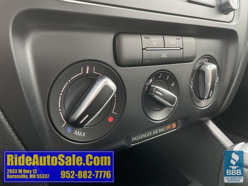 Volkswagen Jetta  2013