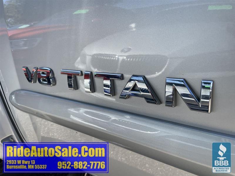 Nissan Titan  2011
