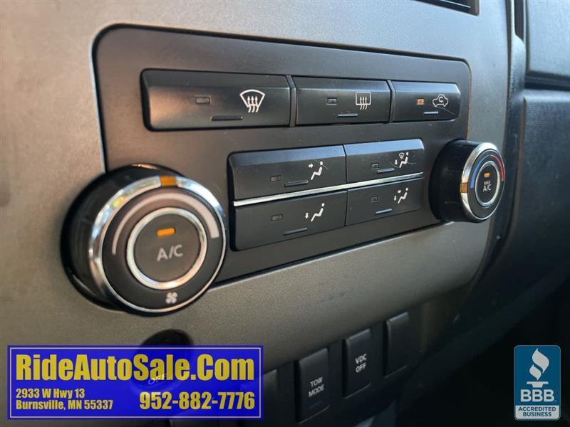 Nissan Titan  2011