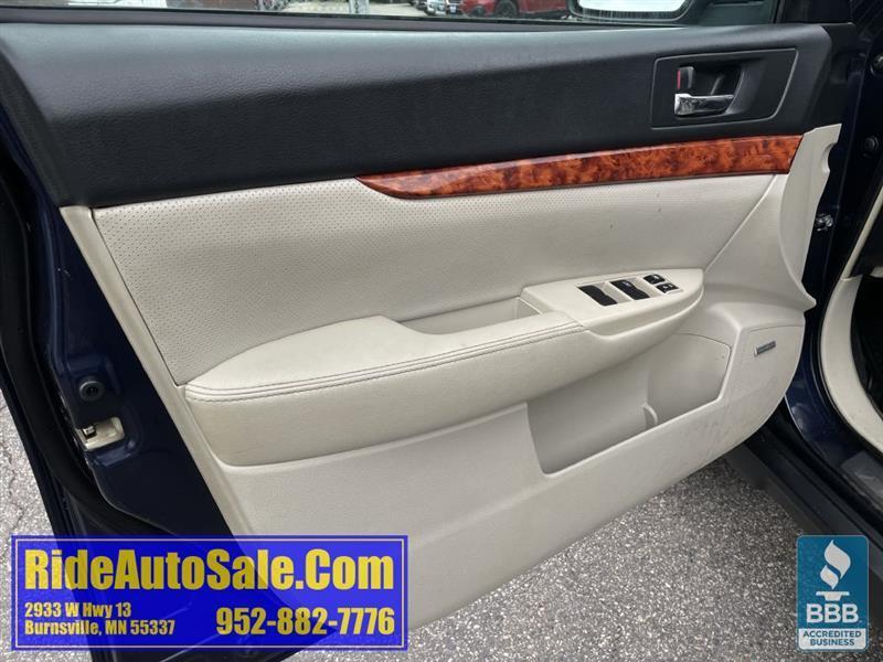 Subaru Outback  2012