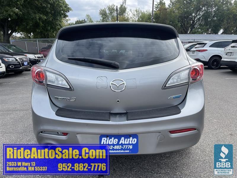 Mazda MAZDA3  2012