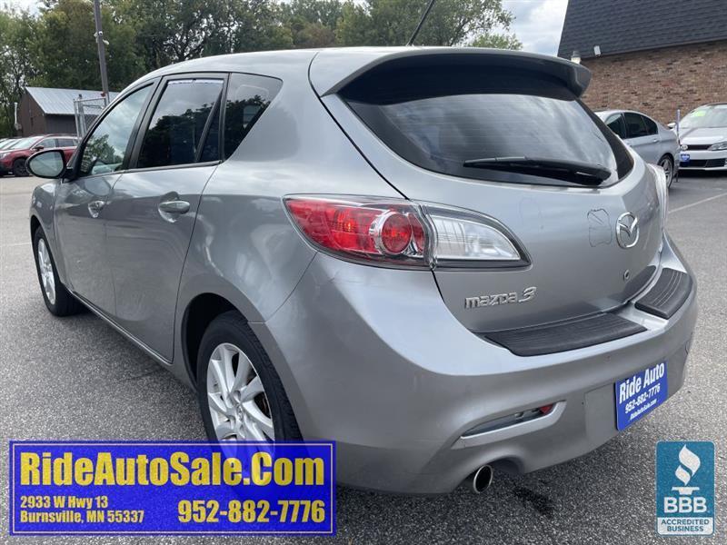 Mazda MAZDA3  2012