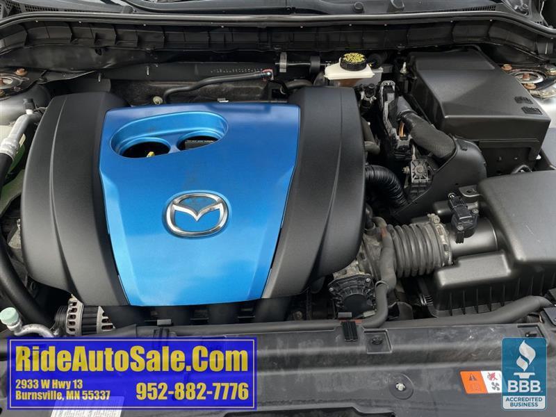 Mazda MAZDA3  2012