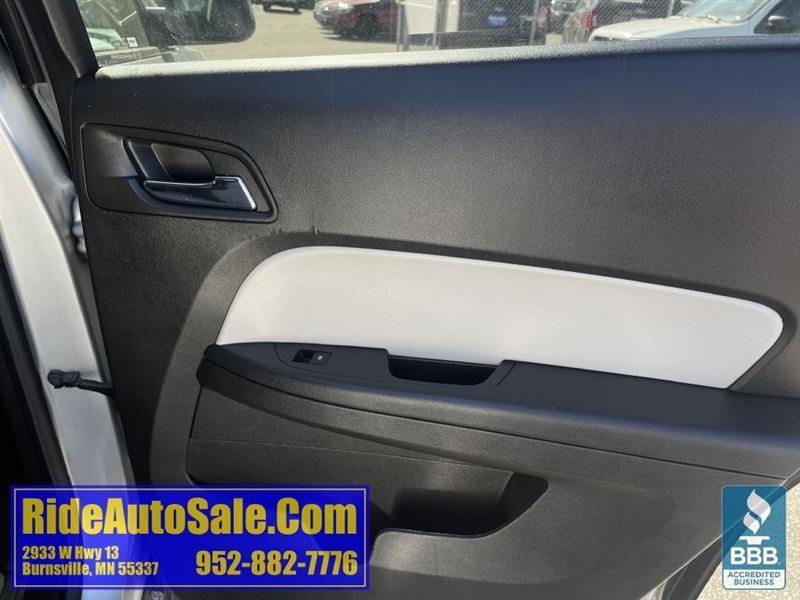 Chevrolet Equinox  2011