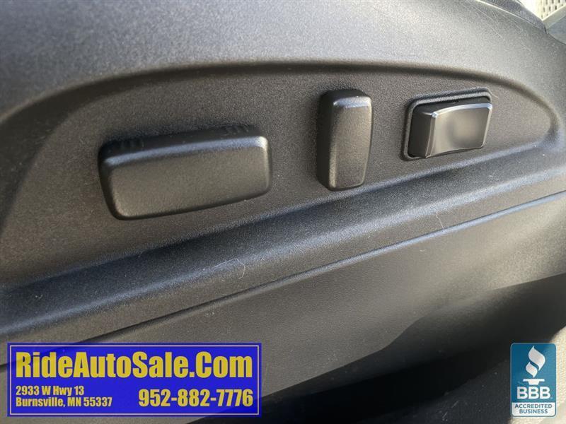 Chevrolet Equinox  2011