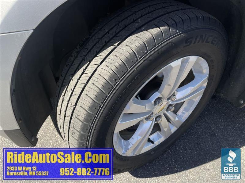 Chevrolet Equinox  2011