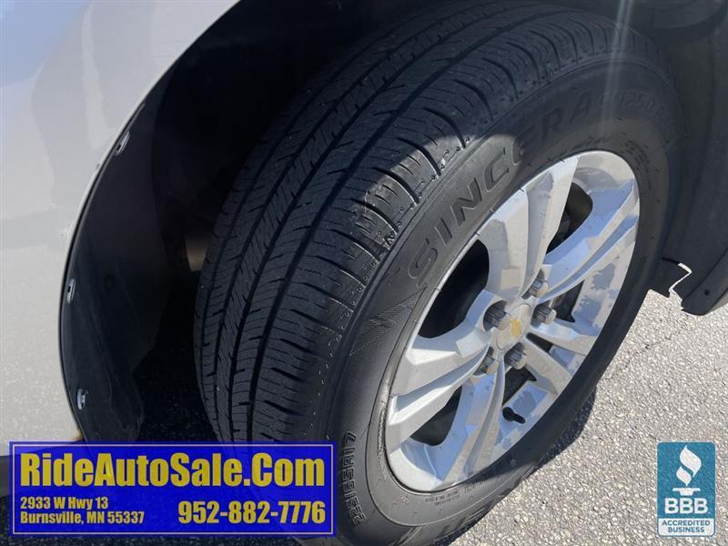 Chevrolet Equinox  2011