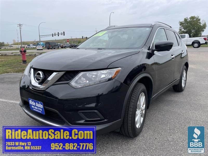 2016 Nissan Rogue SV, Cross Over SUV, 2.5 4 Cyl. AWD, CLEAN !