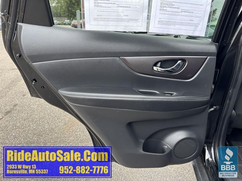 Nissan Rogue  2016