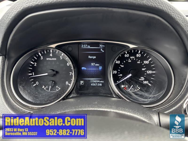 Nissan Rogue  2016