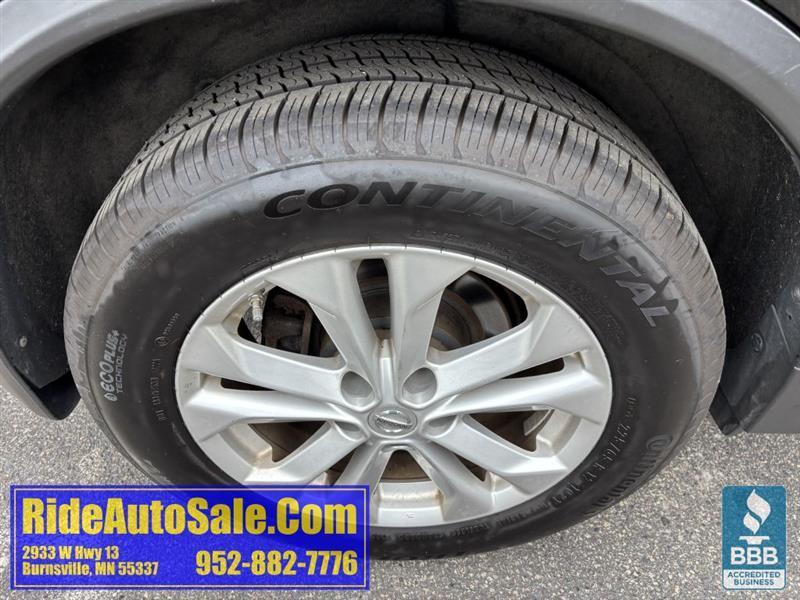 Nissan Rogue  2016