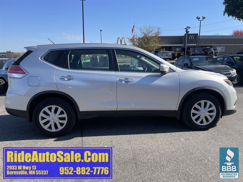 Nissan Rogue  2015