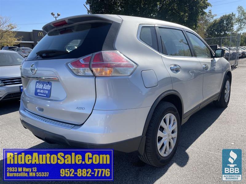 Nissan Rogue  2015