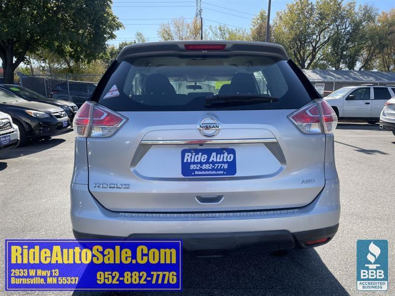 Nissan Rogue  2015