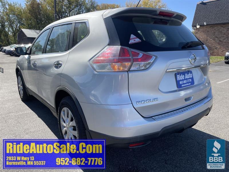 Nissan Rogue  2015