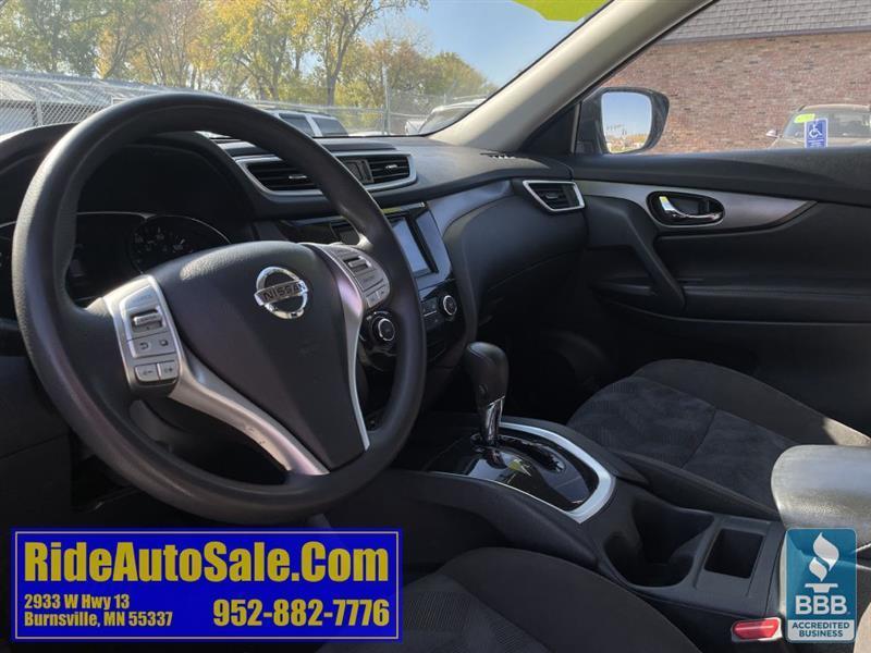 Nissan Rogue  2015